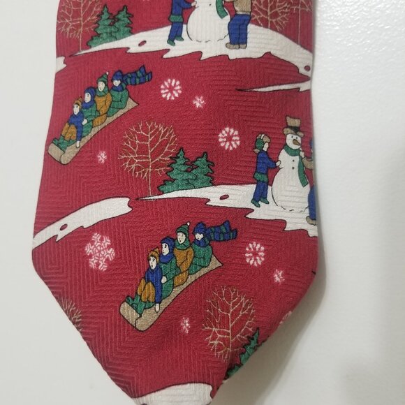 great gift: EUC textured red wintery silk Milano tie - Picture 3 of 6
